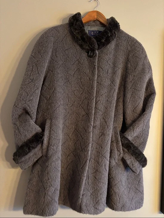 Women's Gray Alpaca Wool -Trim Coat - Picture 2 of 9